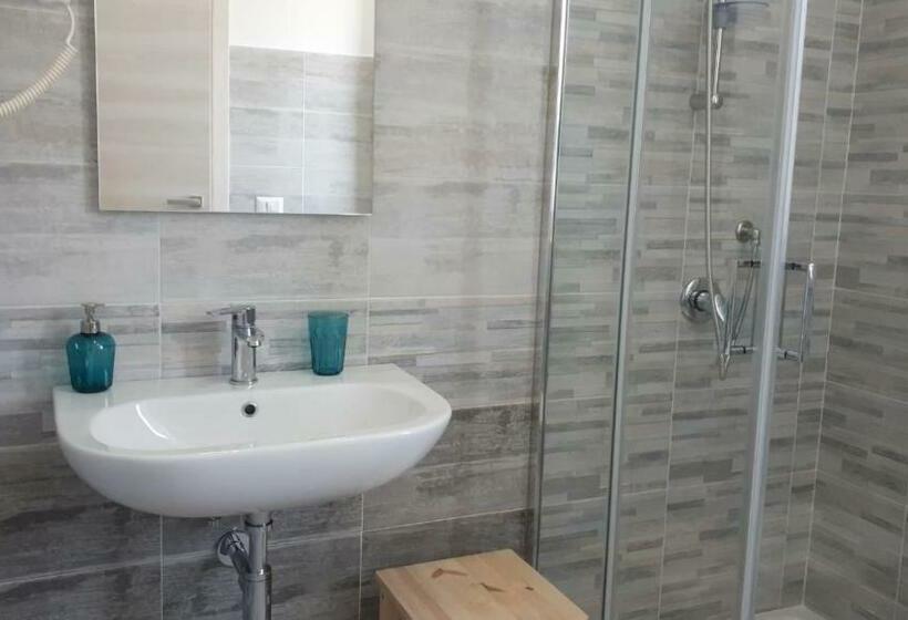 مبيت وإفطار Saturnia Garden