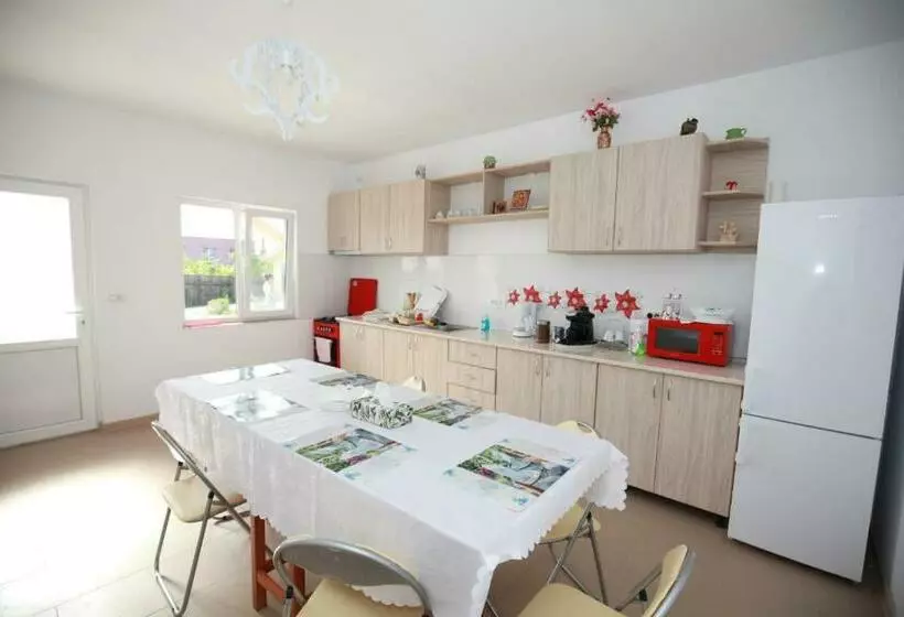 Majatalo Casa Din Deal