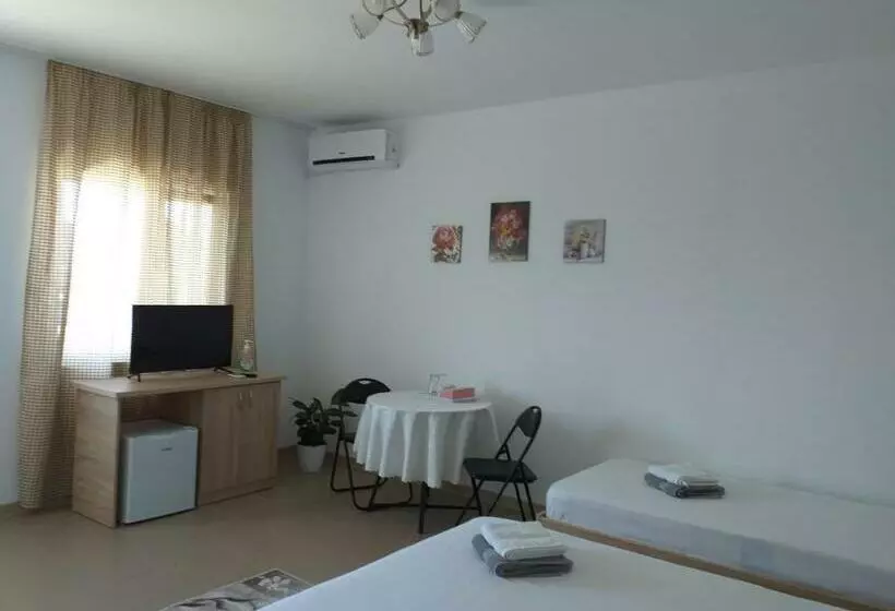 Majatalo Casa Din Deal