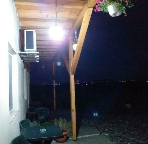 بنسيون Casa Din Deal