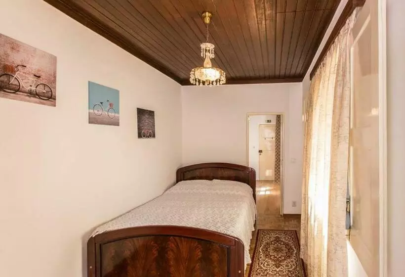 پانسیون Family Home  Lisboa