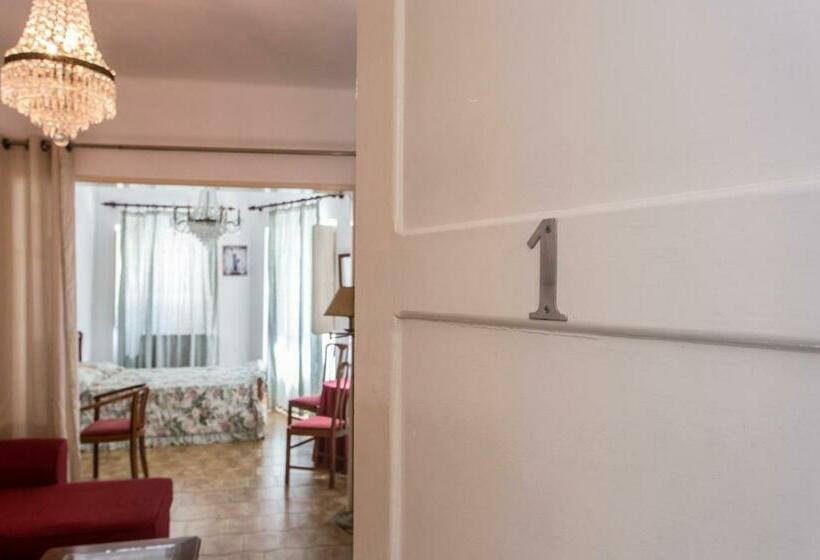 پانسیون Family Home Lisboa