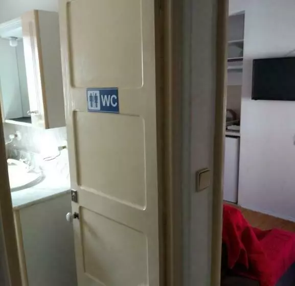 پانسیون Family Home  Lisboa