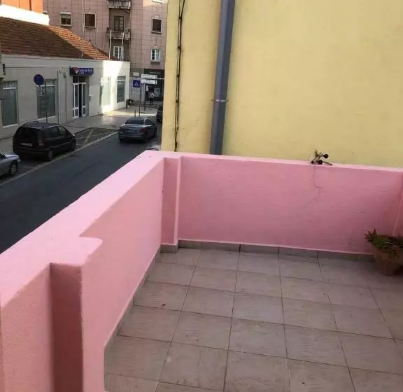 پانسیون Family Home  Lisboa