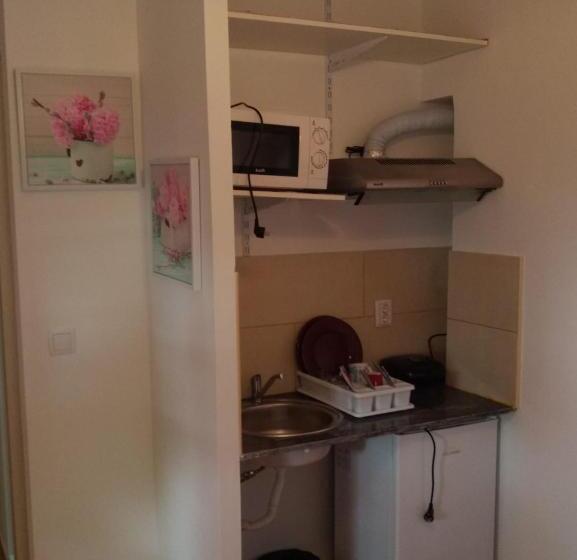 پانسیون Family Home Lisboa