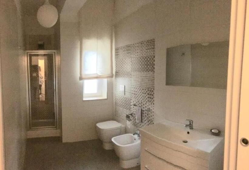 پانسیون Villa Donatella