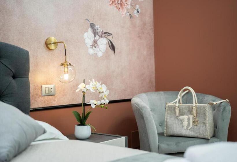 B&b Golden House & Spa