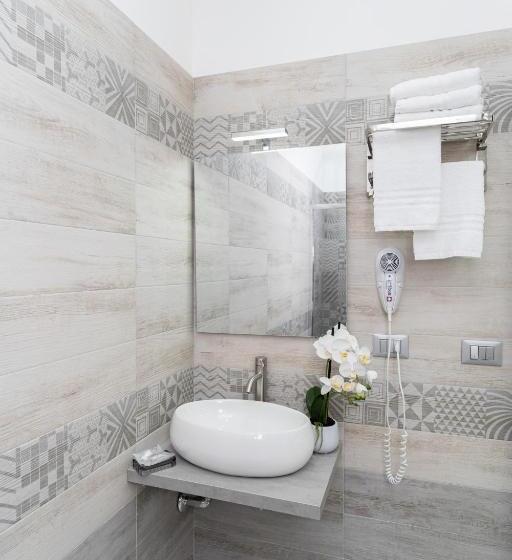 B&b Golden House & Spa