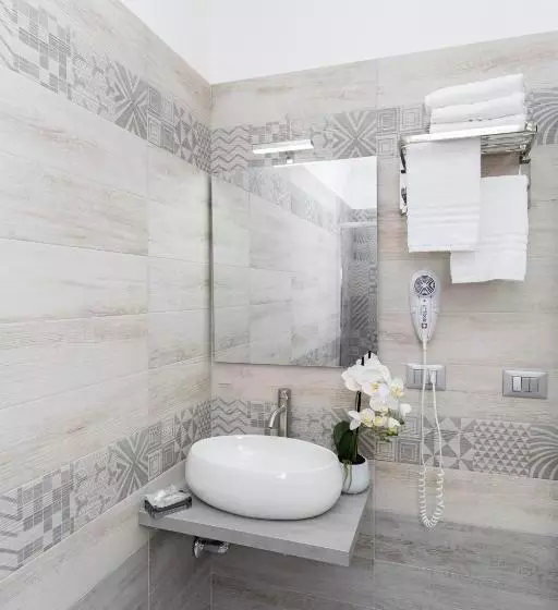 B&b Golden House & Spa