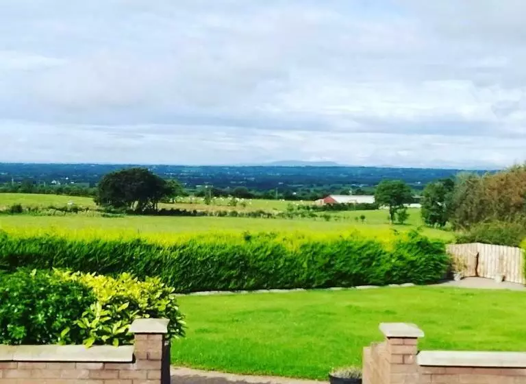 Aamiaismajoitus (B&B) Antrim Heights Bnb