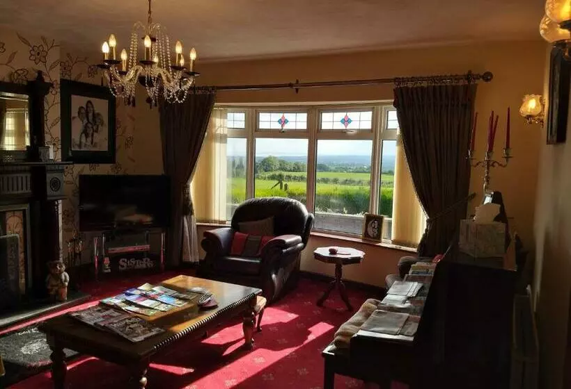 Aamiaismajoitus (B&B) Antrim Heights Bnb