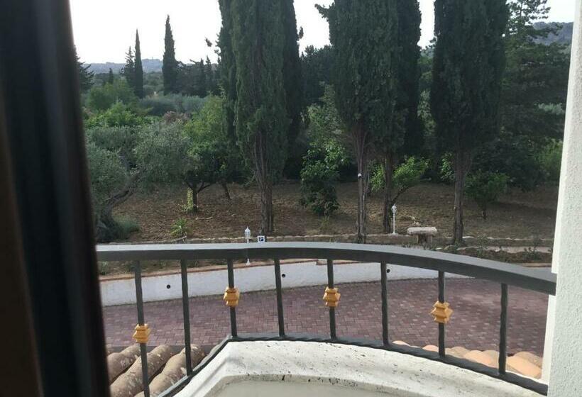 צימר Villa Niscima