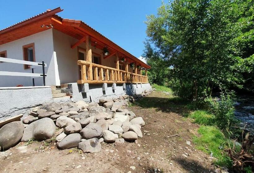 膳宿费 Ati&hanna2