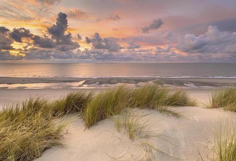 پانسیون Casa Qirih