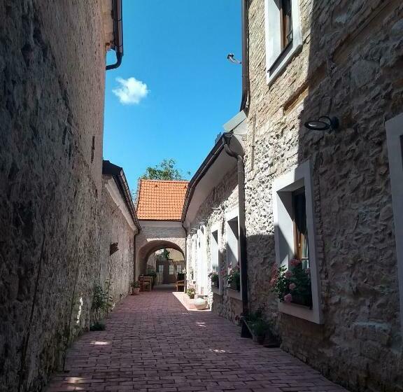 펜션 May House Rodinný Historický Dom