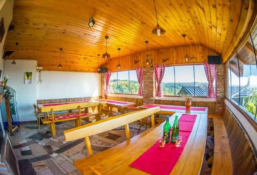 پانسیون Vinska Klet Smej