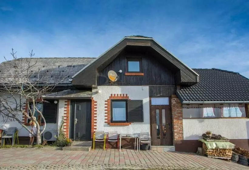 پانسیون Vinska Klet Smej