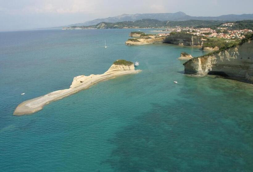 Angelina Hotel & Apartments