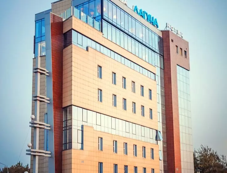酒店 Laguna Lipetsk