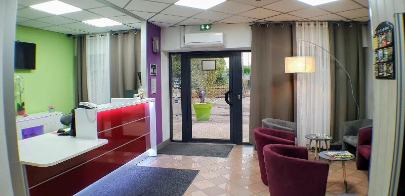 ホテル L Hôtel Du Marais Romilly Centre