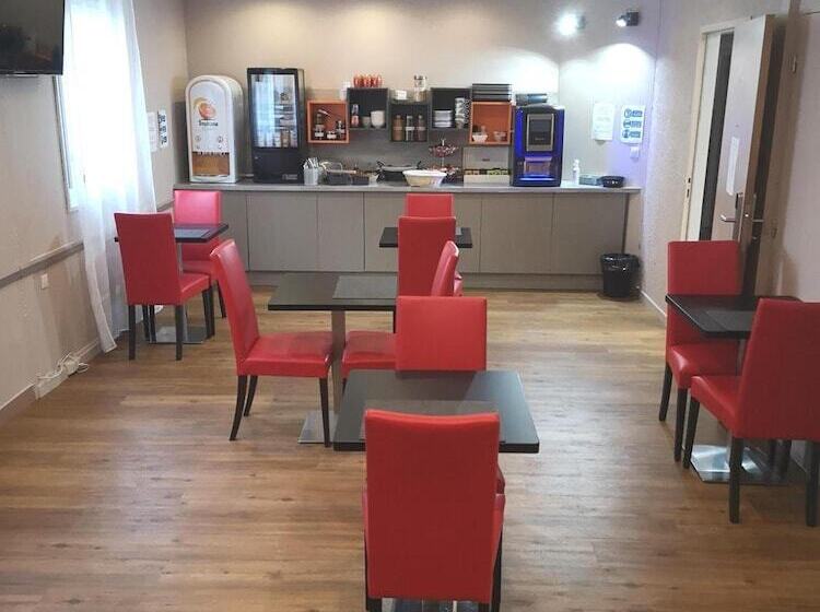 ホテル L Hôtel Du Marais Romilly Centre