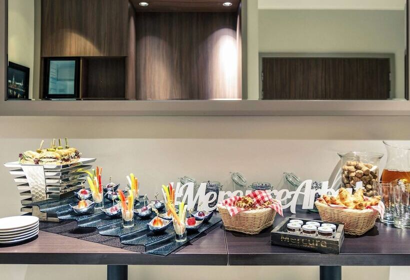 בית מלון כפרי Mercure Arbat Moscow