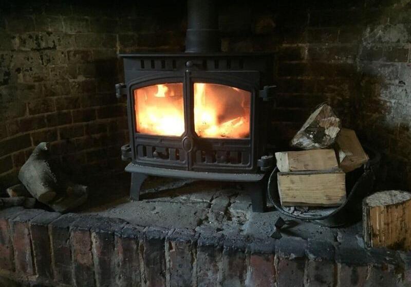 酒店 The Crown Inn