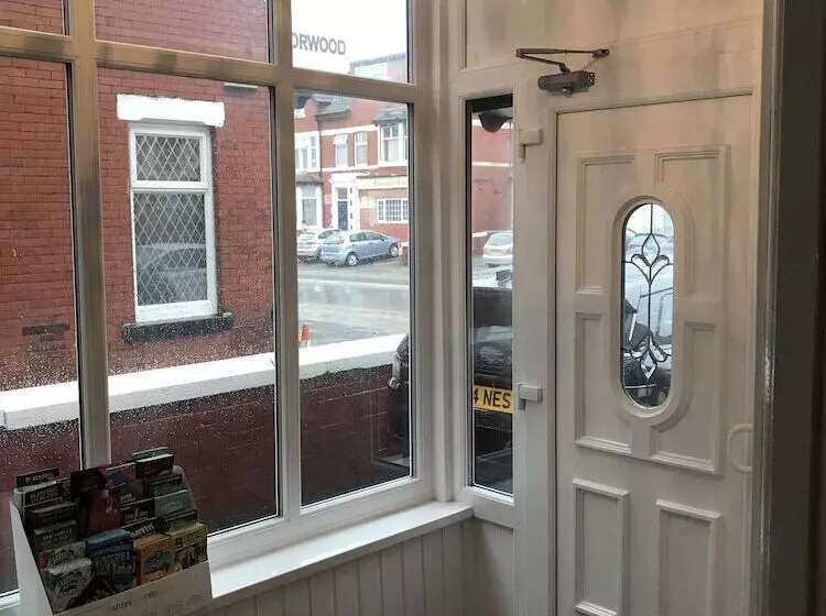 هتل West Vale Villa