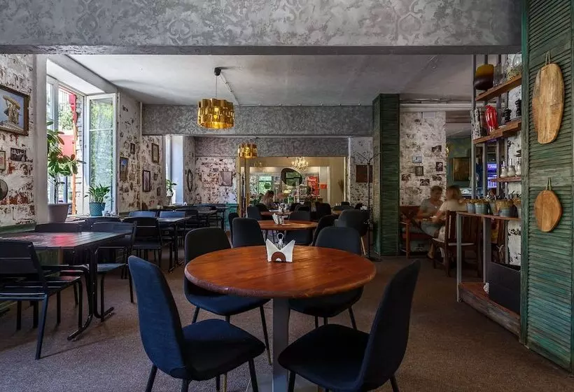 בית מלון כפרי Z