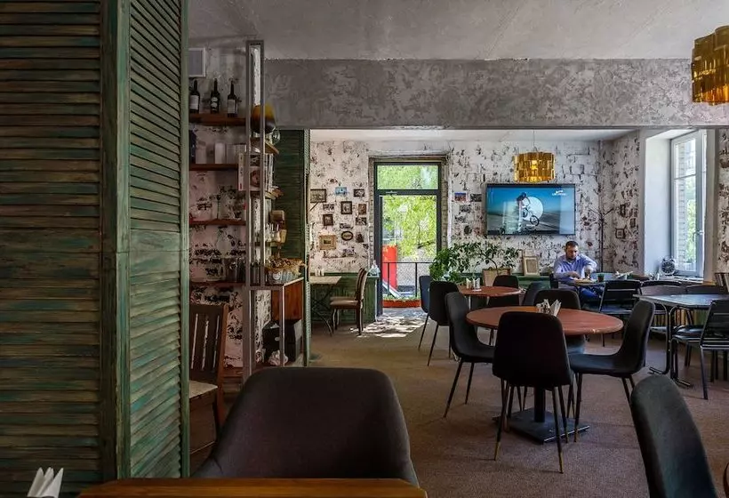 בית מלון כפרי Z