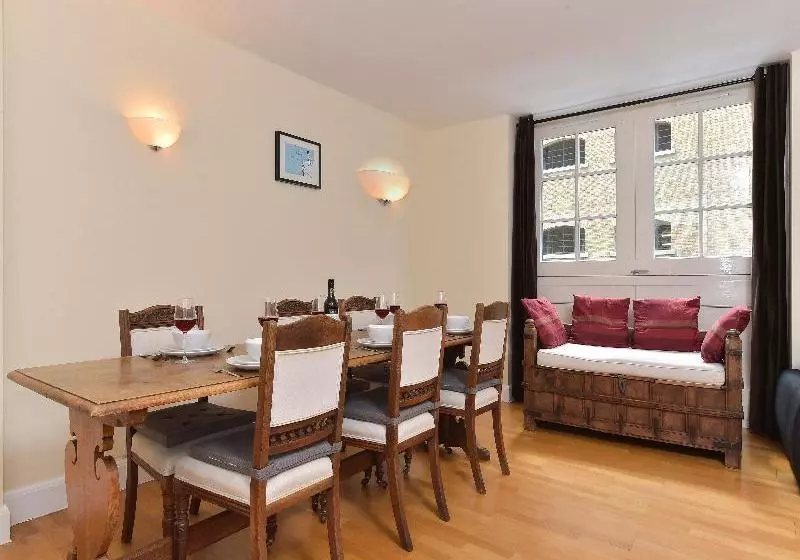 London Bridge Apartments
