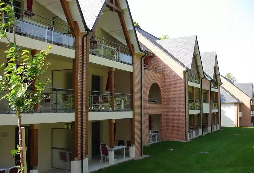 Odalys Résidence Le Château de Prêtreville