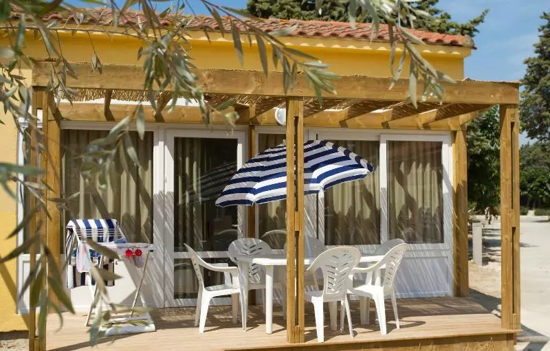 Village Vacances Les Abricotiers By Popinns