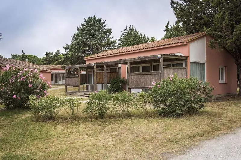 Village Vacances Les Abricotiers By Popinns