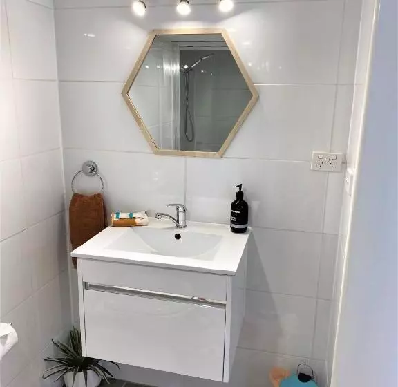 Aamiaismajoitus (B&B) The Cosy Bungalow