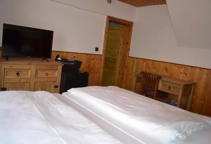 Hotelli Altes Fährhaus Duisburg