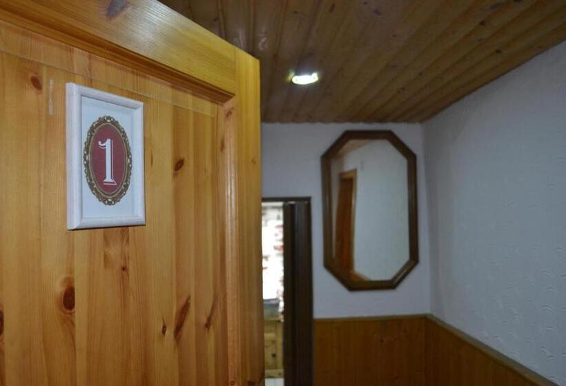 Отель Altes Fährhaus Duisburg