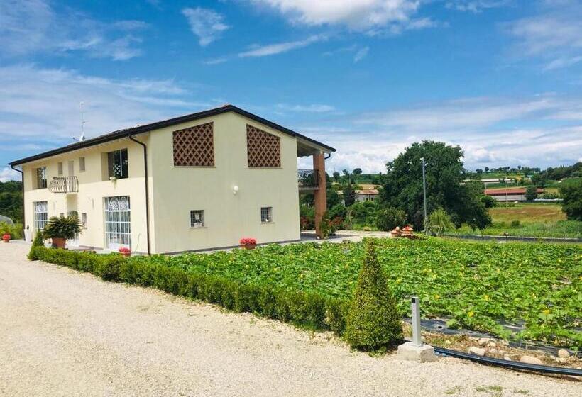 هتل Incanto Del Garda