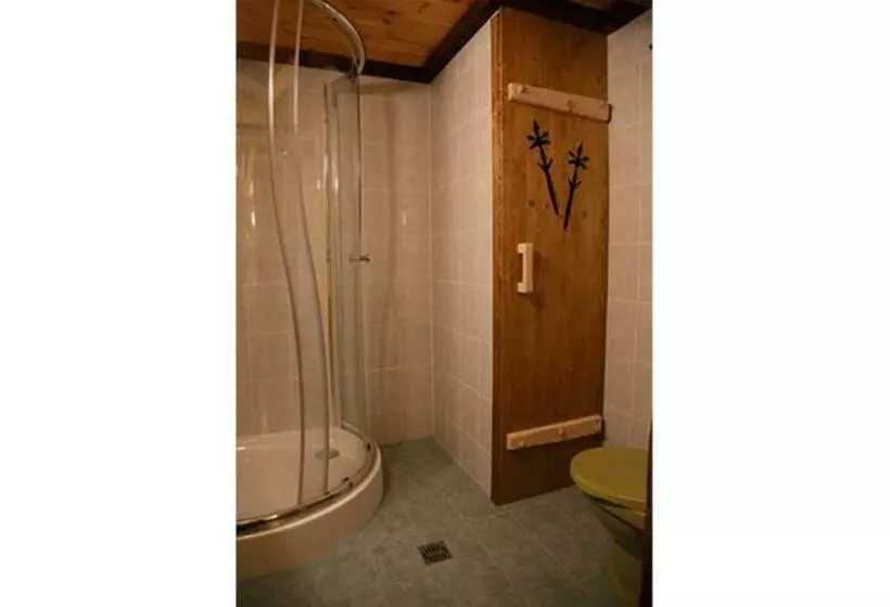 Majatalo Au Petit Gîte Les Paccots