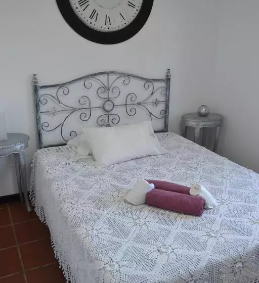 ペンション Habitaciones Doña Cris