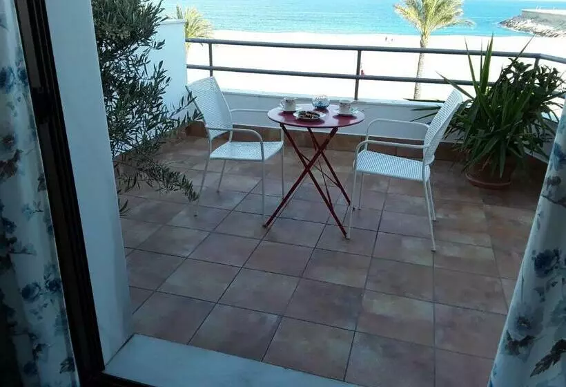 ペンション Habitaciones Hernández