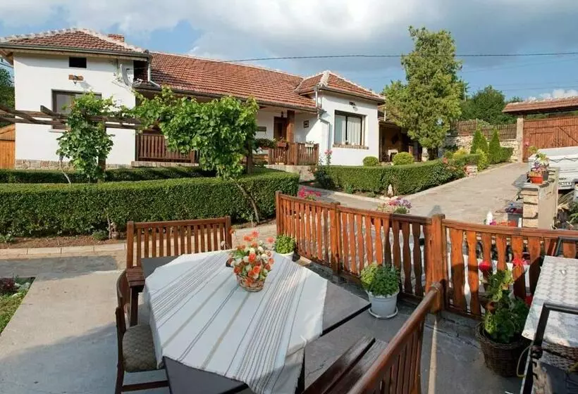 Pension Krushunska Panorama