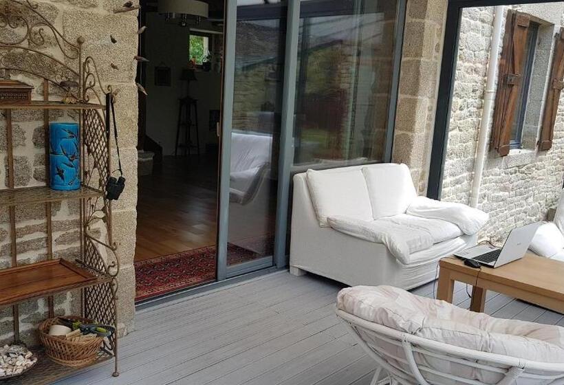 ペンション Le Jardin Des Chênes