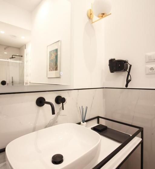 پانسیون Le Porte Blu