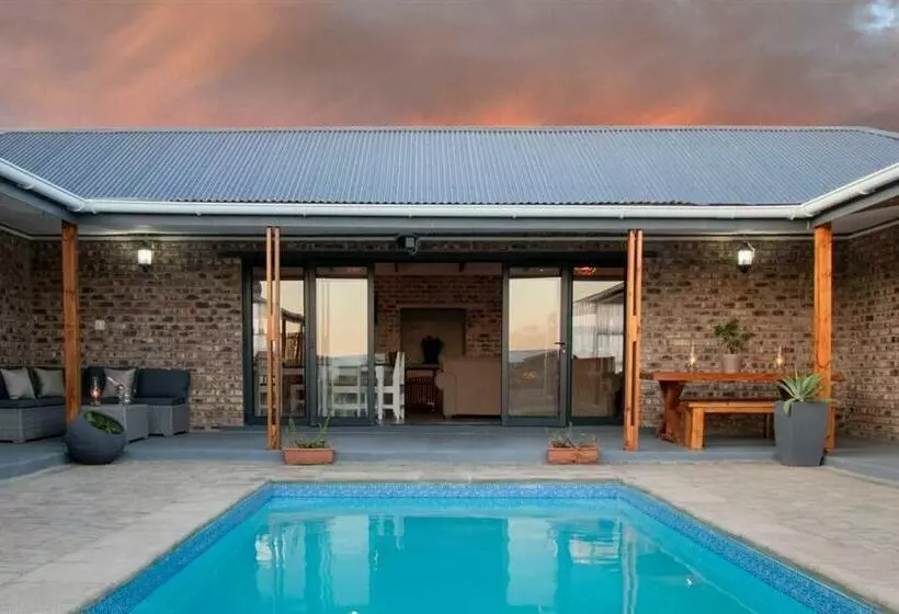 Majatalo Parkside Guesthouse