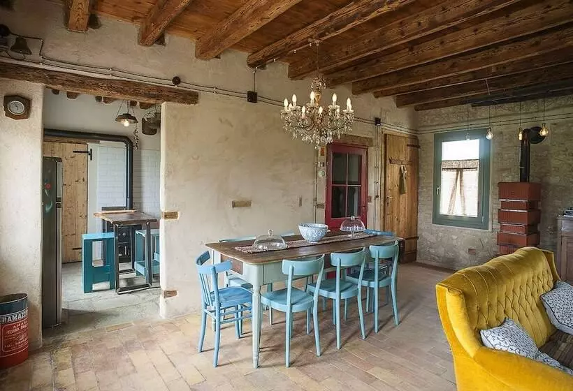 Room In B&b   B&b Carlonga A Double Room For Two People