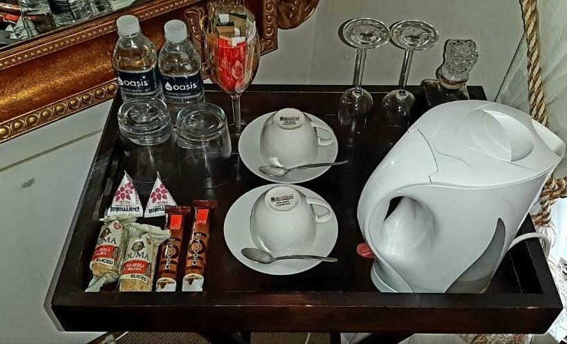 مبيت وإفطار African Dawn Guesthouse