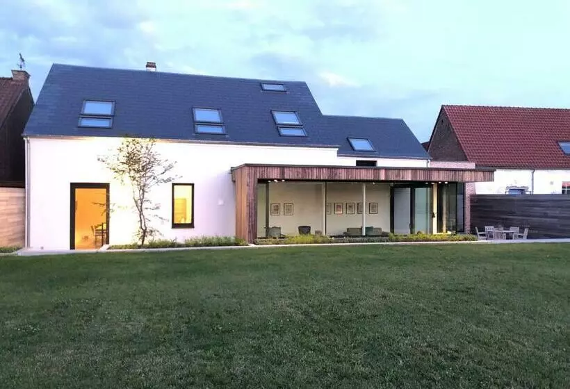 Aamiaismajoitus (B&B) Ma Tinée