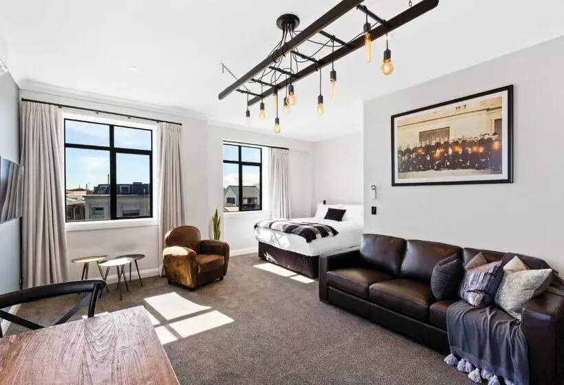 Hokitika Fire Station Boutique Accommodation