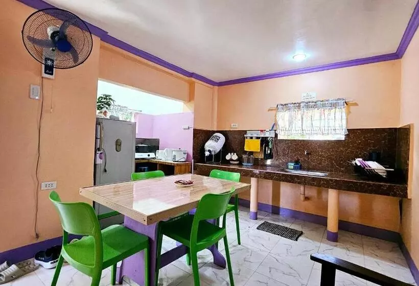 پانسیون Einel Homestay 1